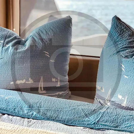 Botel Awesome Ship In With Kitchen