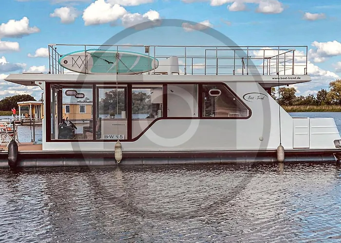 Awesome Ship In With Kitchen Bådhotel